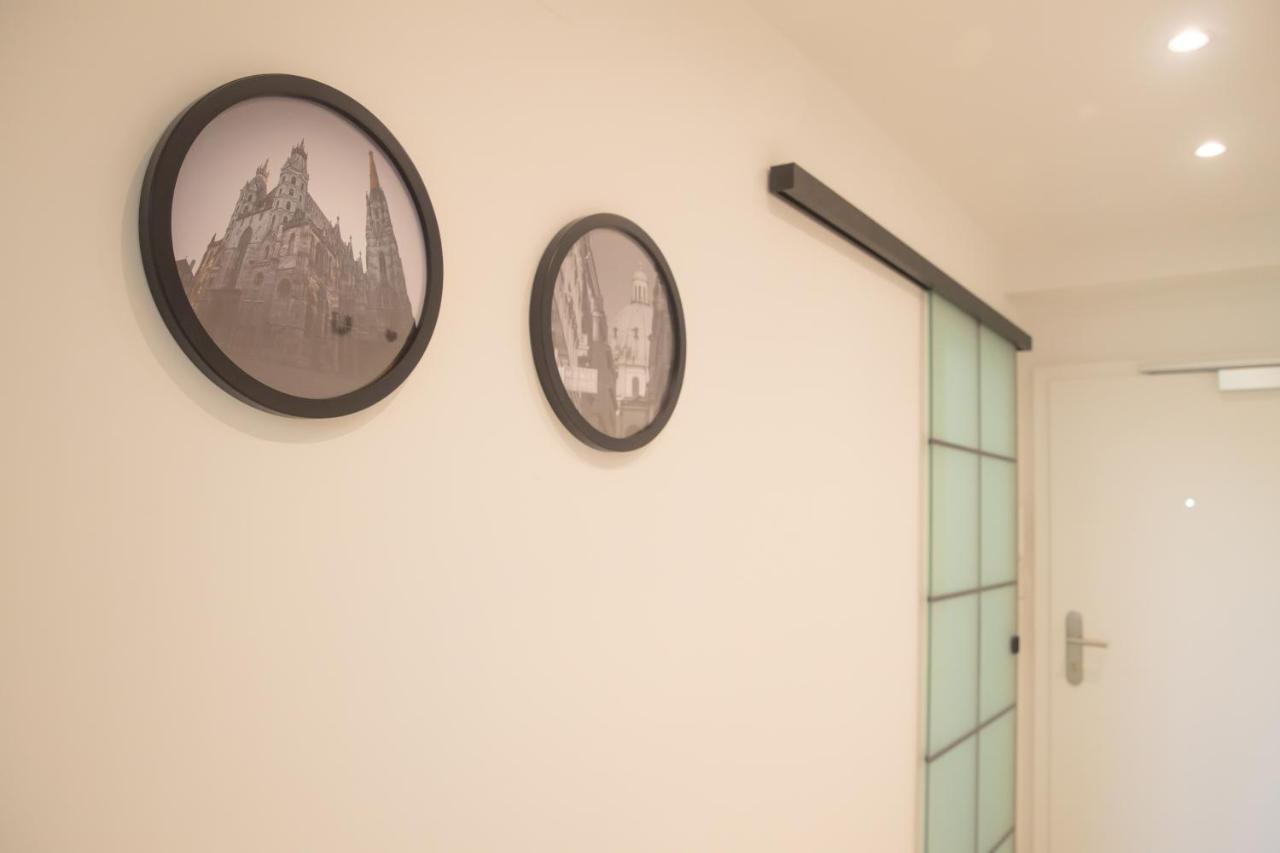 Room 4 Art Appartments Nr.1 In Vienna Center Ngoại thất bức ảnh